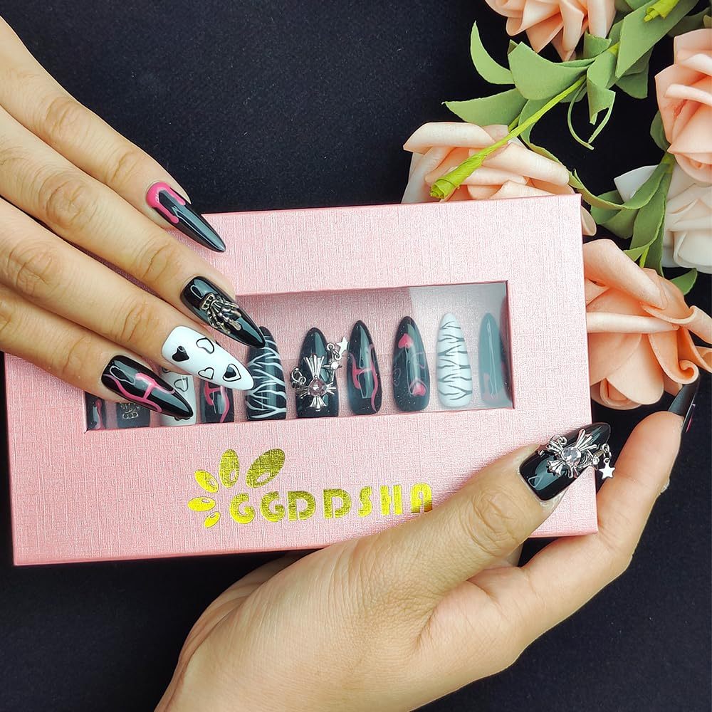 “Eclipse Sketch” Gothic Press-On Nail Set – with Metal Accents